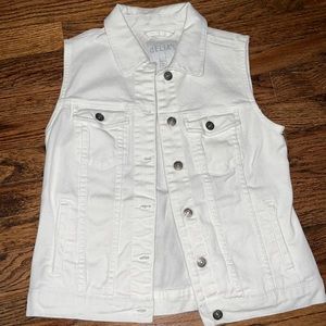 Delia’s White Jean Vest